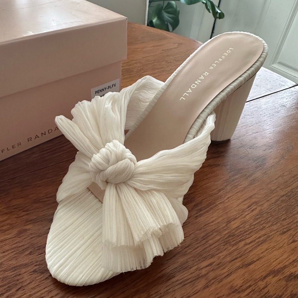 Loeffler Randall Penny Pearl Pleated Bow Heel